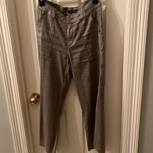 Level 99  size 27 smoky grey gaucho style pant 51% linen 41% tencel 8% elastan